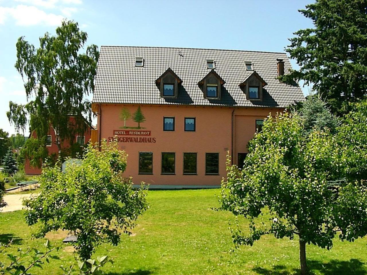 Landhotel Steigerwaldhaus Burghaslach Exterior photo